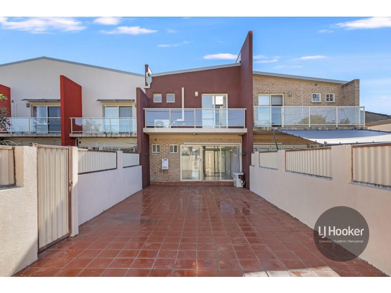 2/12-16 Bradman Street, Merrylands NSW 2160