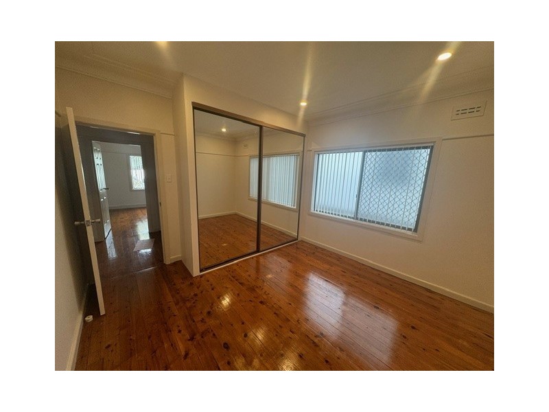 27 Warialda Street, Merrylands NSW 2160