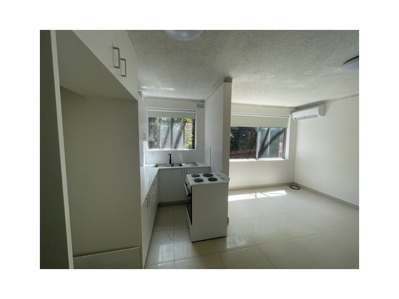 2/13 Meehan Street, Granville NSW 2142