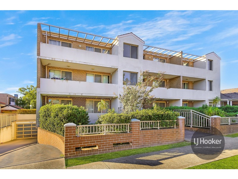 17/85-87 Mountford Avenue, Guildford NSW 2161