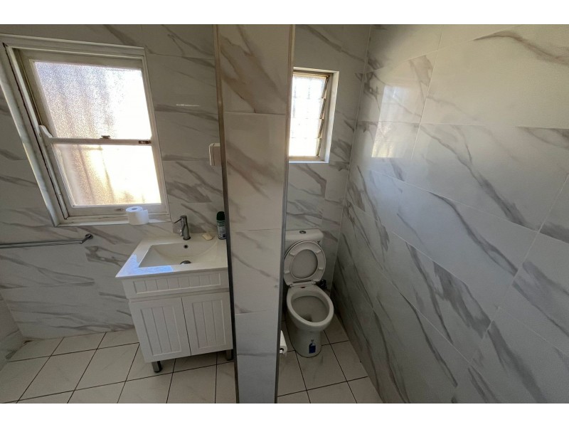 8 Montgomery Street, Granville NSW 2142