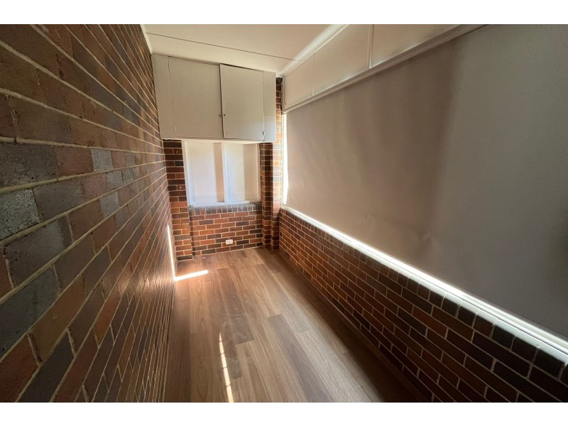 8 Montgomery Street, Granville NSW 2142