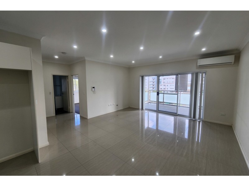 25/24 Smythe Street, Merrylands NSW 2160