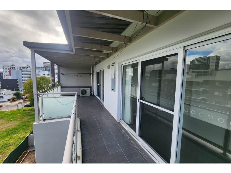 25/24 Smythe Street, Merrylands NSW 2160