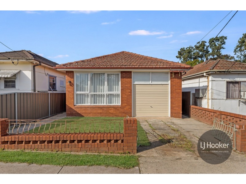 8 Garrard Street, Granville NSW 2142