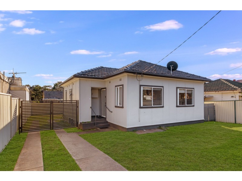 44 Bennalong Street, Granville NSW 2142