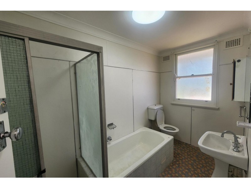 47 Merrylands Road, Merrylands NSW 2160