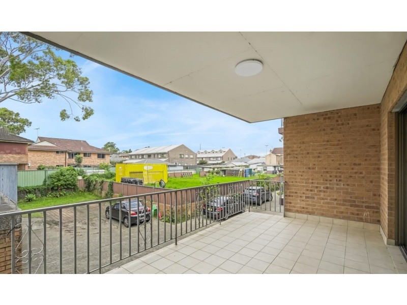 28/11 Louis Street, Granville NSW 2142