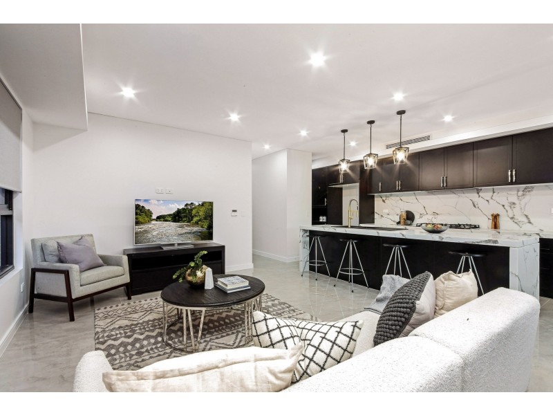 15B Chiltern Road, Guildford NSW 2161