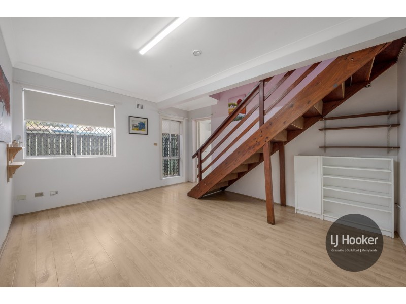 2/120 Railway Terrace, Merrylands NSW 2160