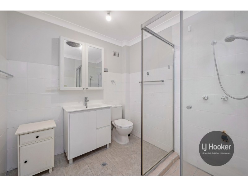 2/120 Railway Terrace, Merrylands NSW 2160