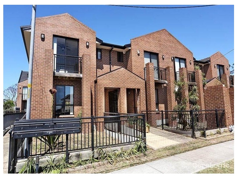 1/6-8 Wynyard Street, Guildford NSW 2161