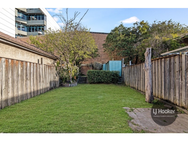 4 Victoria Street, Granville NSW 2142