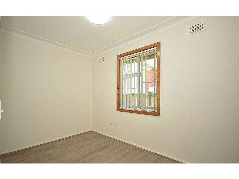 12 Karani Avenue, Guildford NSW 2161