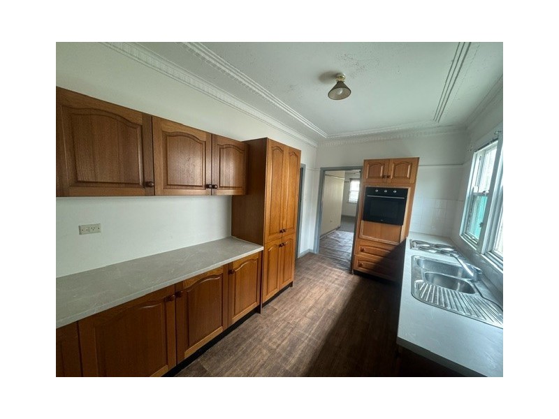 4 Desmond Street, Merrylands NSW 2160