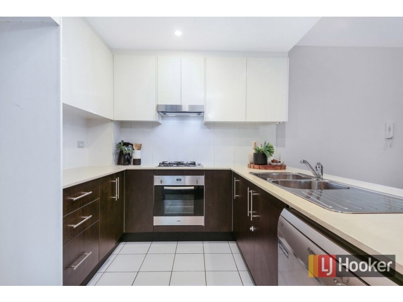 35/28 Brickworks Drive, Holroyd NSW 2142