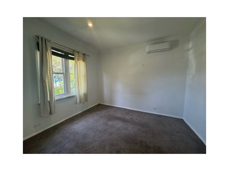 33 Banks Street, Mays Hill NSW 2145