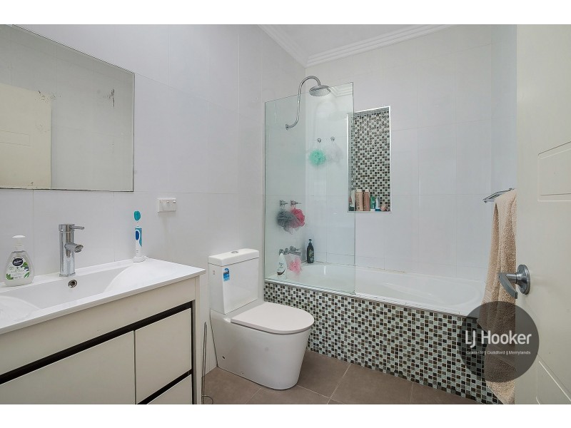 8 Iris Street, Guildford NSW 2161