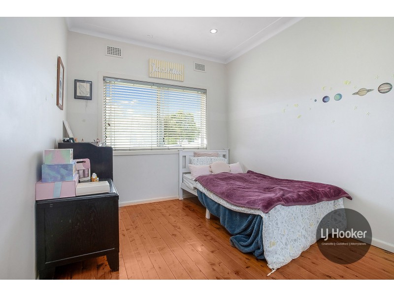 8 Iris Street, Guildford NSW 2161