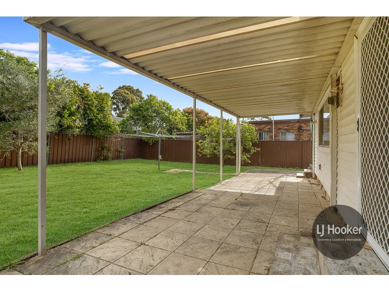 8 Iris Street, Guildford NSW 2161