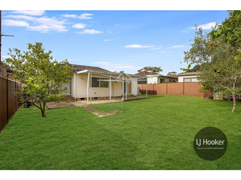 8 Iris Street, Guildford NSW 2161