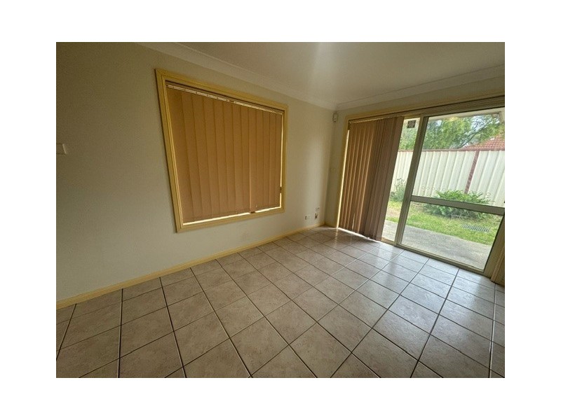 1/2 Mccredie Road, Guildford NSW 2161