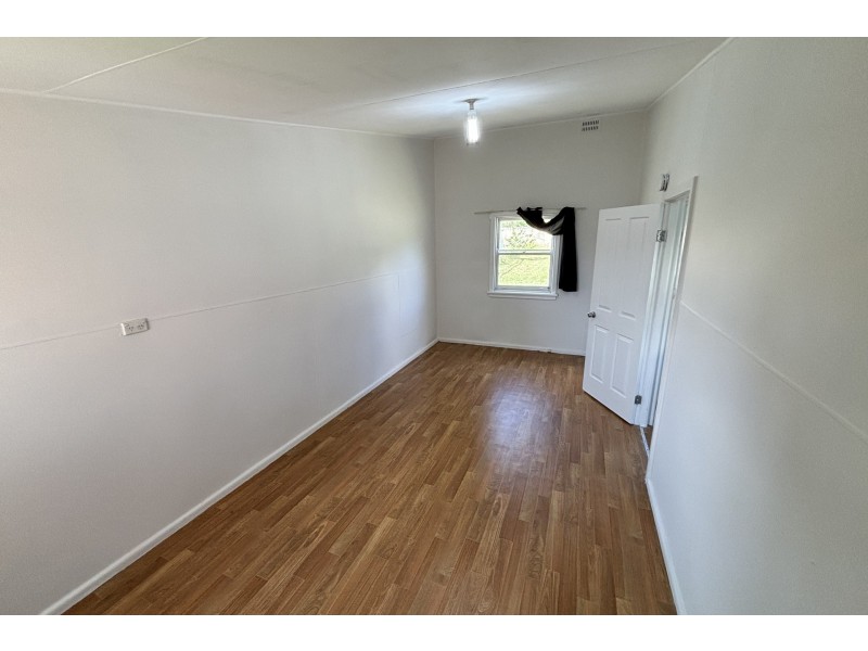 10 Smythe Street, Merrylands West NSW 2160