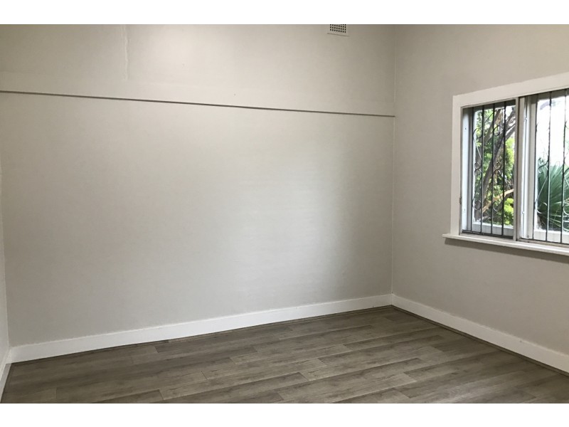 10 Third Street, Granville NSW 2142