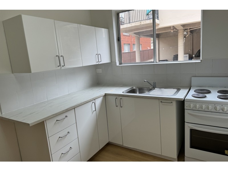 2/69 St Ann Street, Merrylands NSW 2160