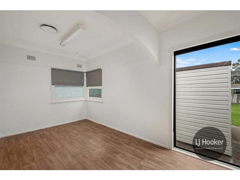 15 McArthur Street, Guildford NSW 2161