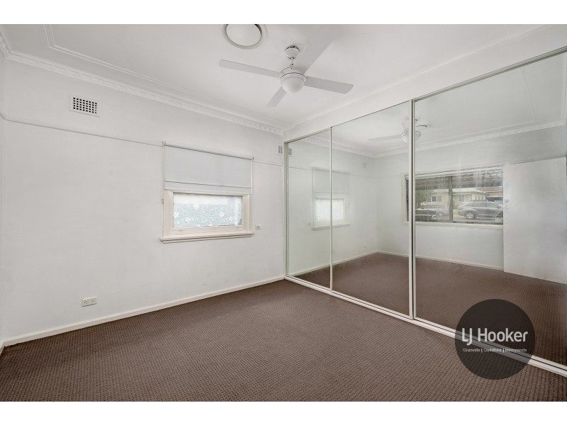 15 McArthur Street, Guildford NSW 2161