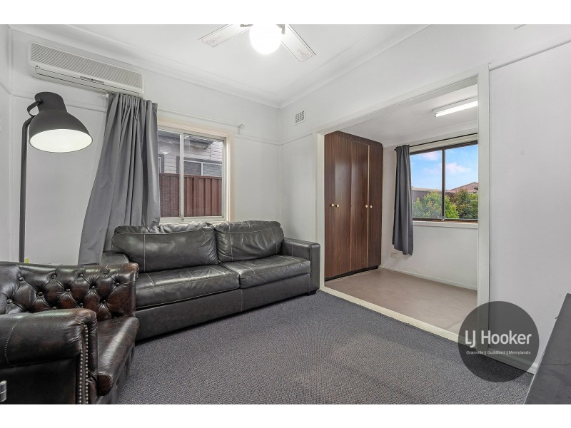 8 Leach Road, Guildford NSW 2161