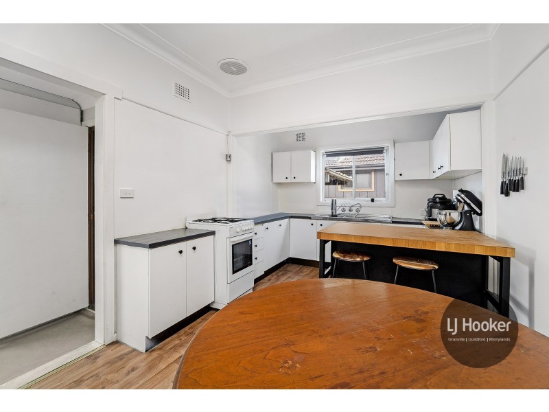 8 Leach Road, Guildford NSW 2161