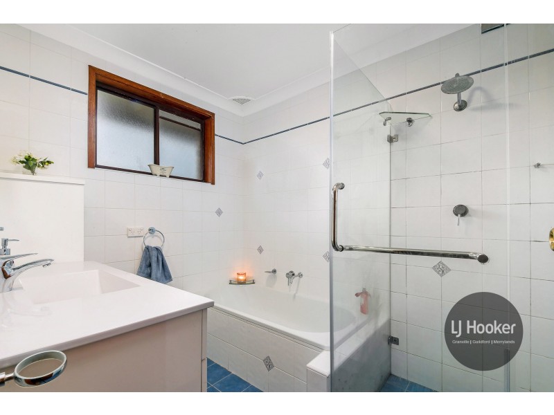 34 Corio Road, Prairiewood NSW 2176