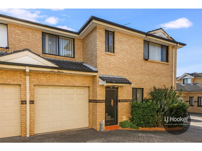 2/73 Bright Street, Guildford NSW 2161