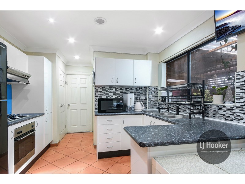 2/73 Bright Street, Guildford NSW 2161