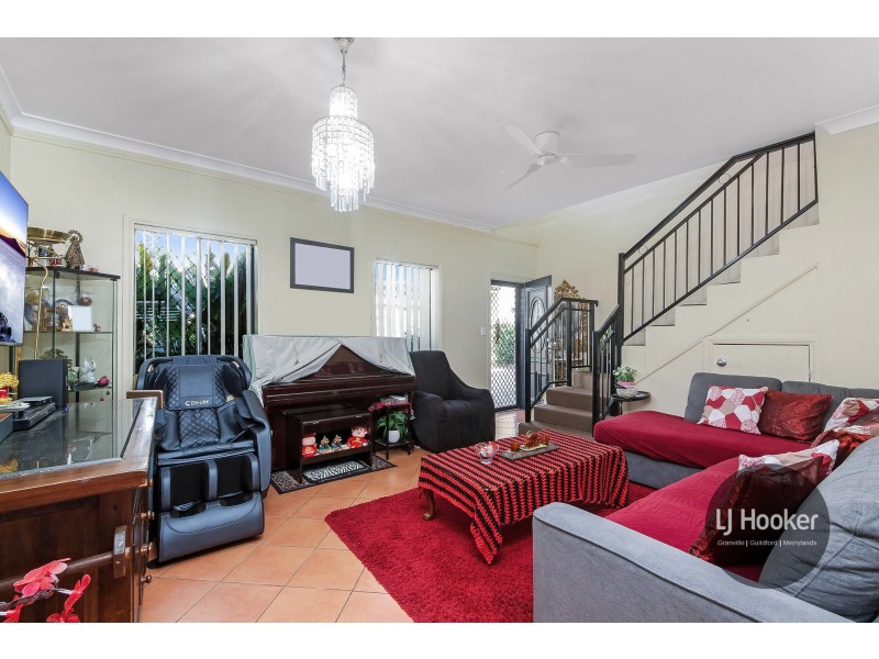 2/73 Bright Street, Guildford NSW 2161