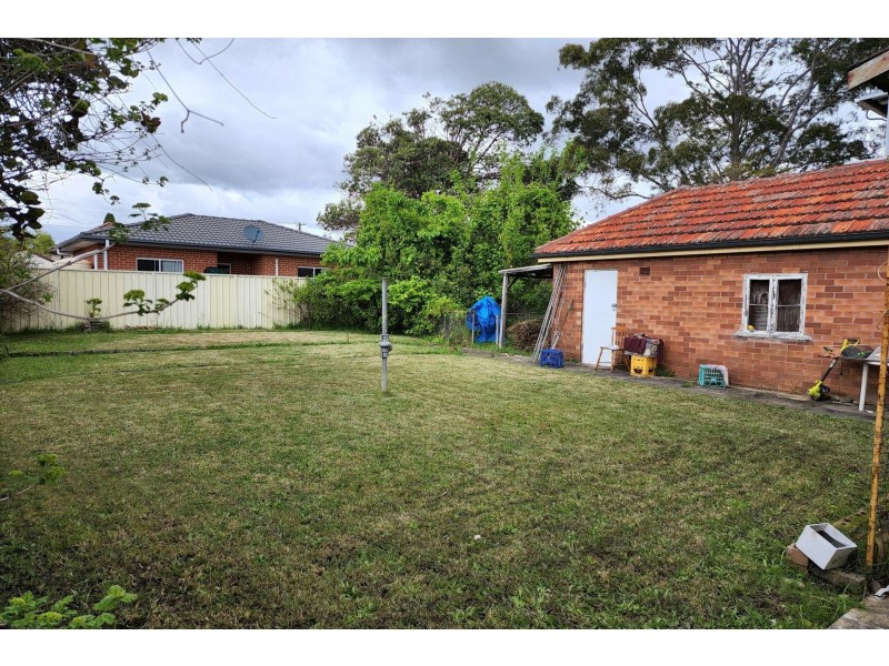 100 Louis Street, Granville NSW 2142