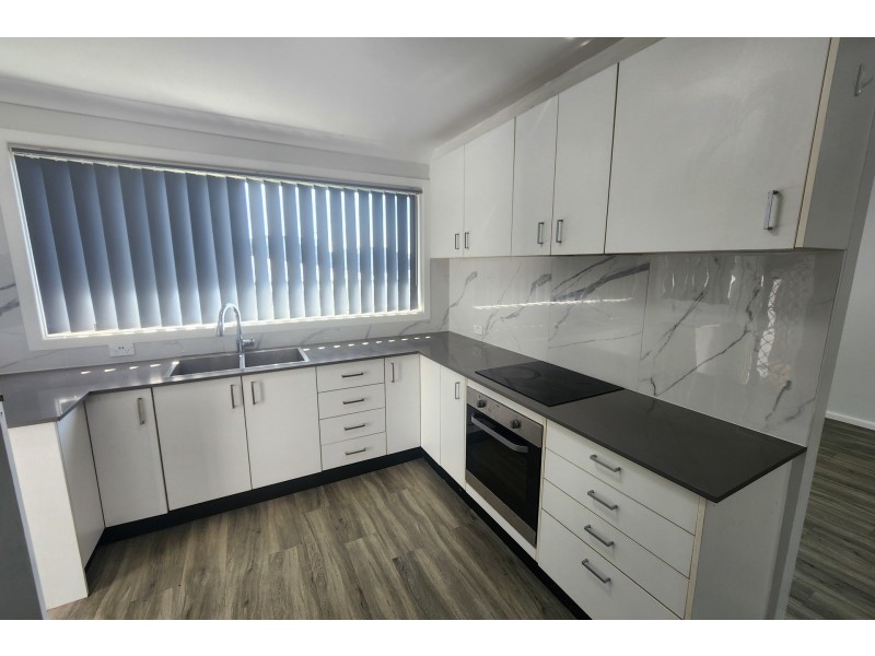 17 Queen Street, Guildford NSW 2161