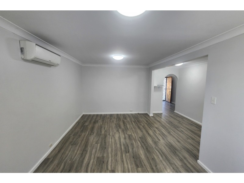 17 Queen Street, Guildford NSW 2161