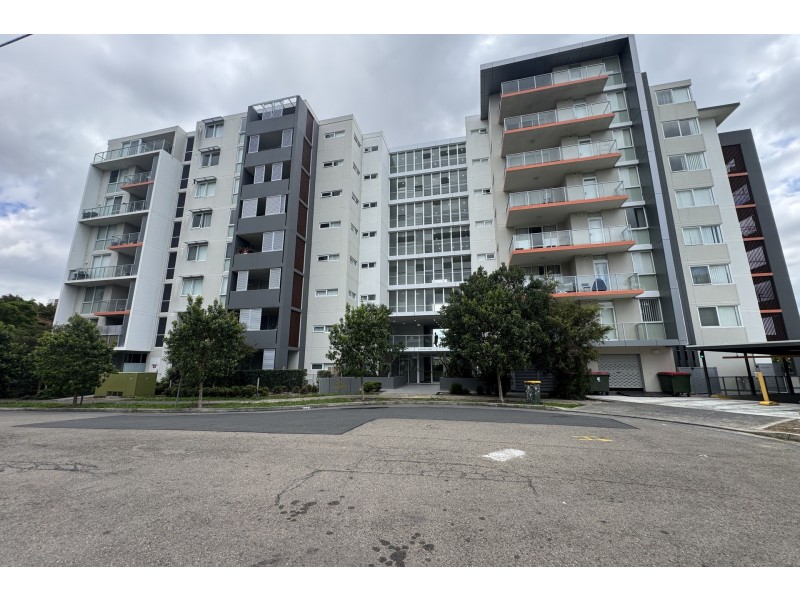 705/2-8 Wayman Place, Merrylands NSW 2160
