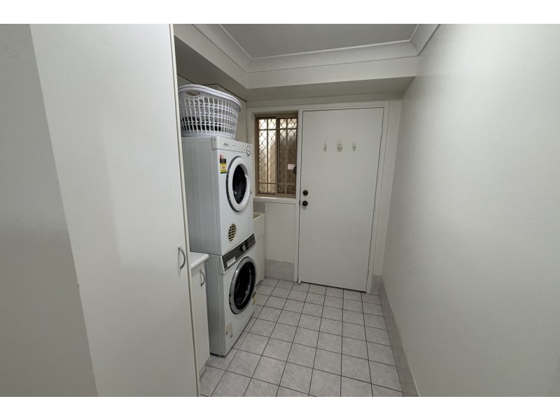 4/15 Willara Avenue, Merrylands NSW 2160