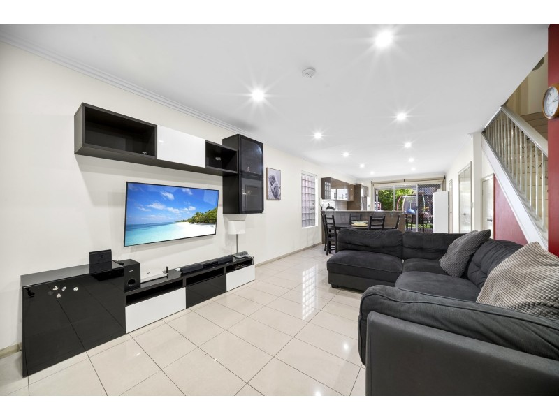 3/8 Carhullen Street, Merrylands NSW 2160
