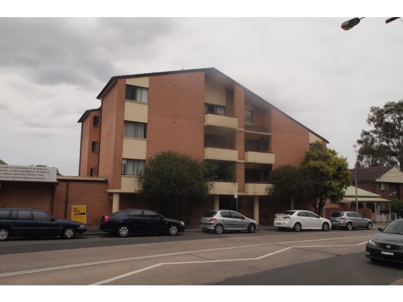 4/8 Mary Street, Granville NSW 2142