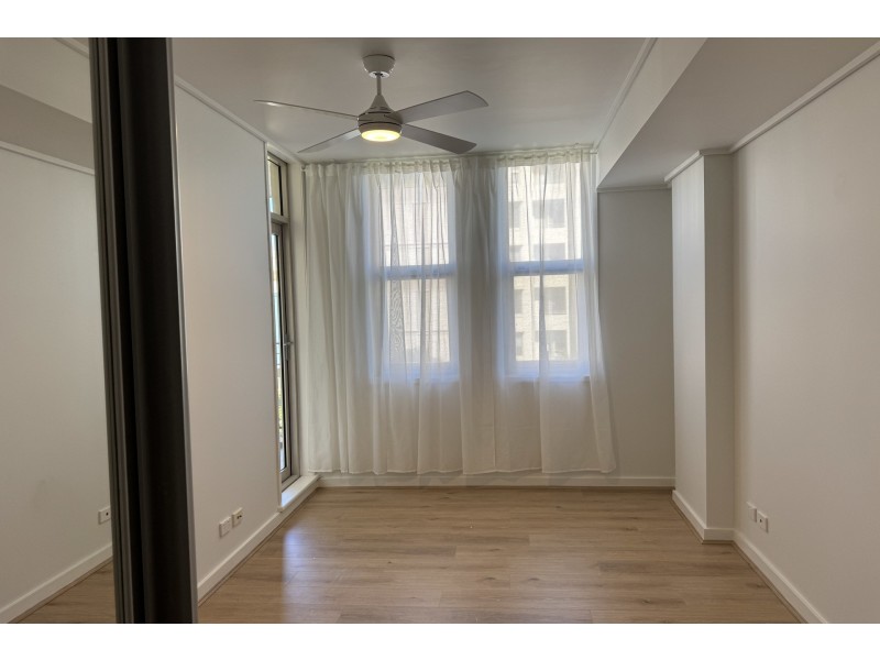 402/1 The Piazza, Wentworth Point NSW 2127