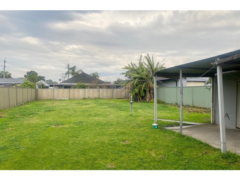 32 Patten Avenue, Merrylands NSW 2160