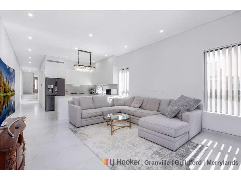 2/19 Barcom Street, Merrylands NSW 2160