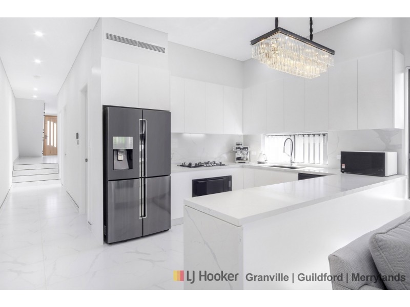 2/19 Barcom Street, Merrylands NSW 2160