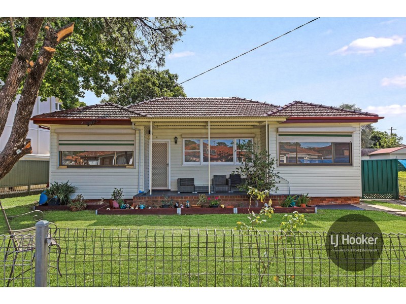 3 Eric Avenue, Merrylands NSW 2160