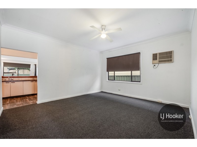 8 Mombri Street, Merrylands NSW 2160
